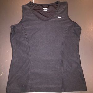 black nike tank